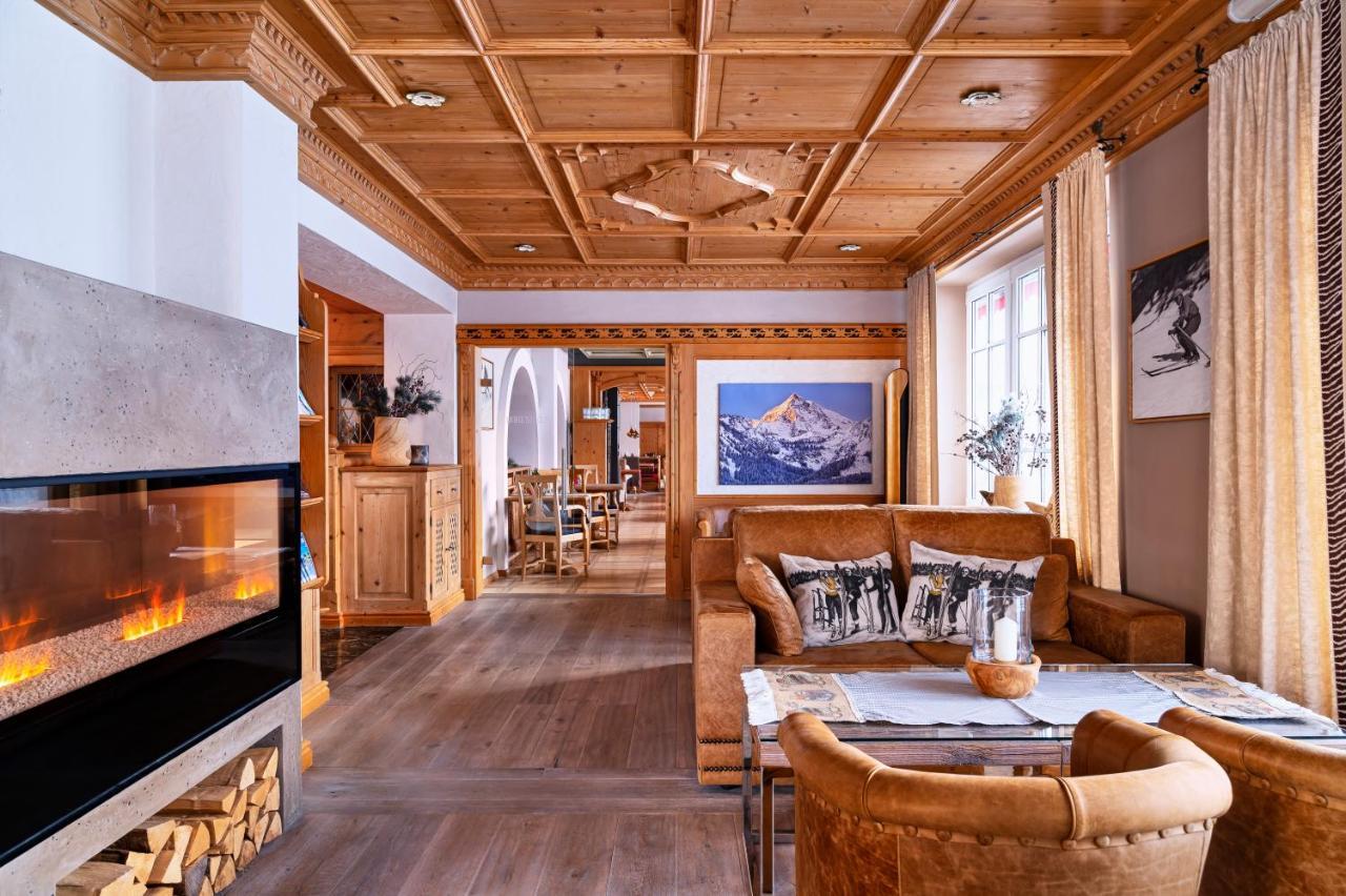 Hotel Hohenfels ทันน์ไฮม์ ภายนอก รูปภาพ