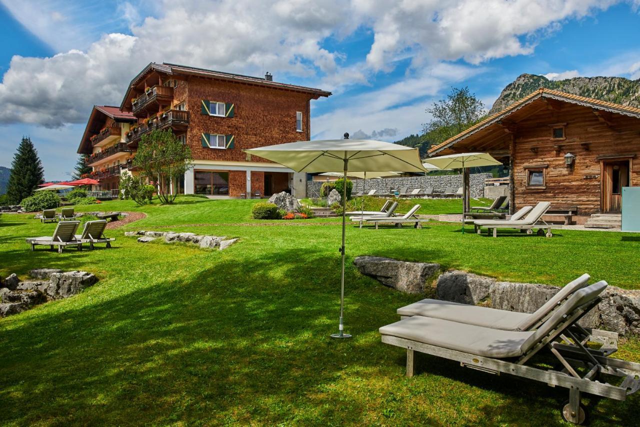 Hotel Hohenfels ทันน์ไฮม์ ภายนอก รูปภาพ