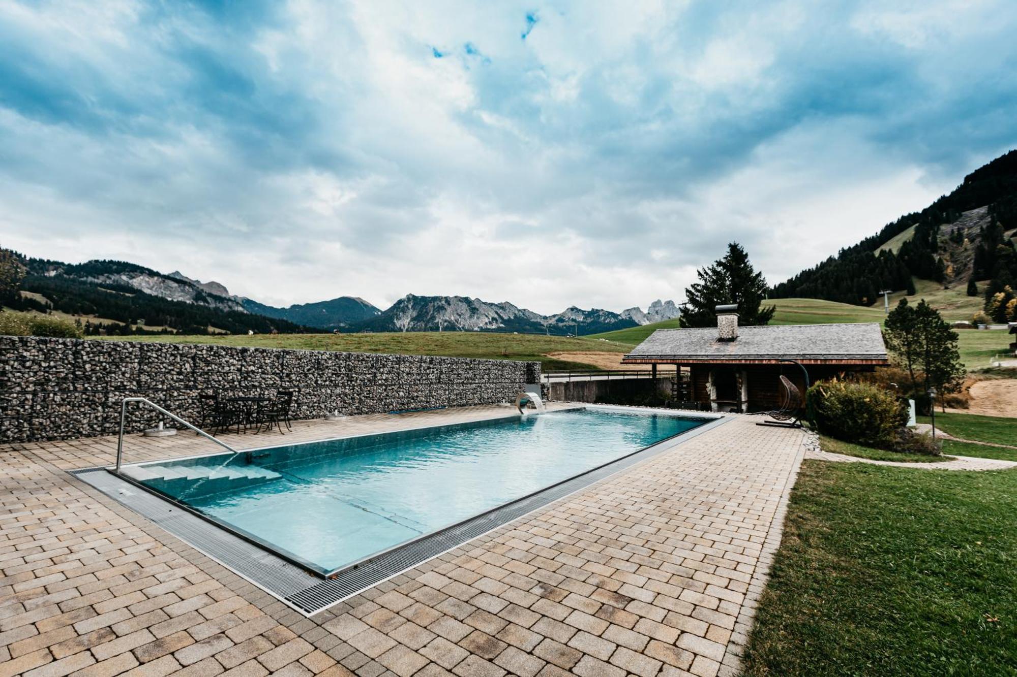 Hotel Hohenfels ทันน์ไฮม์ ภายนอก รูปภาพ