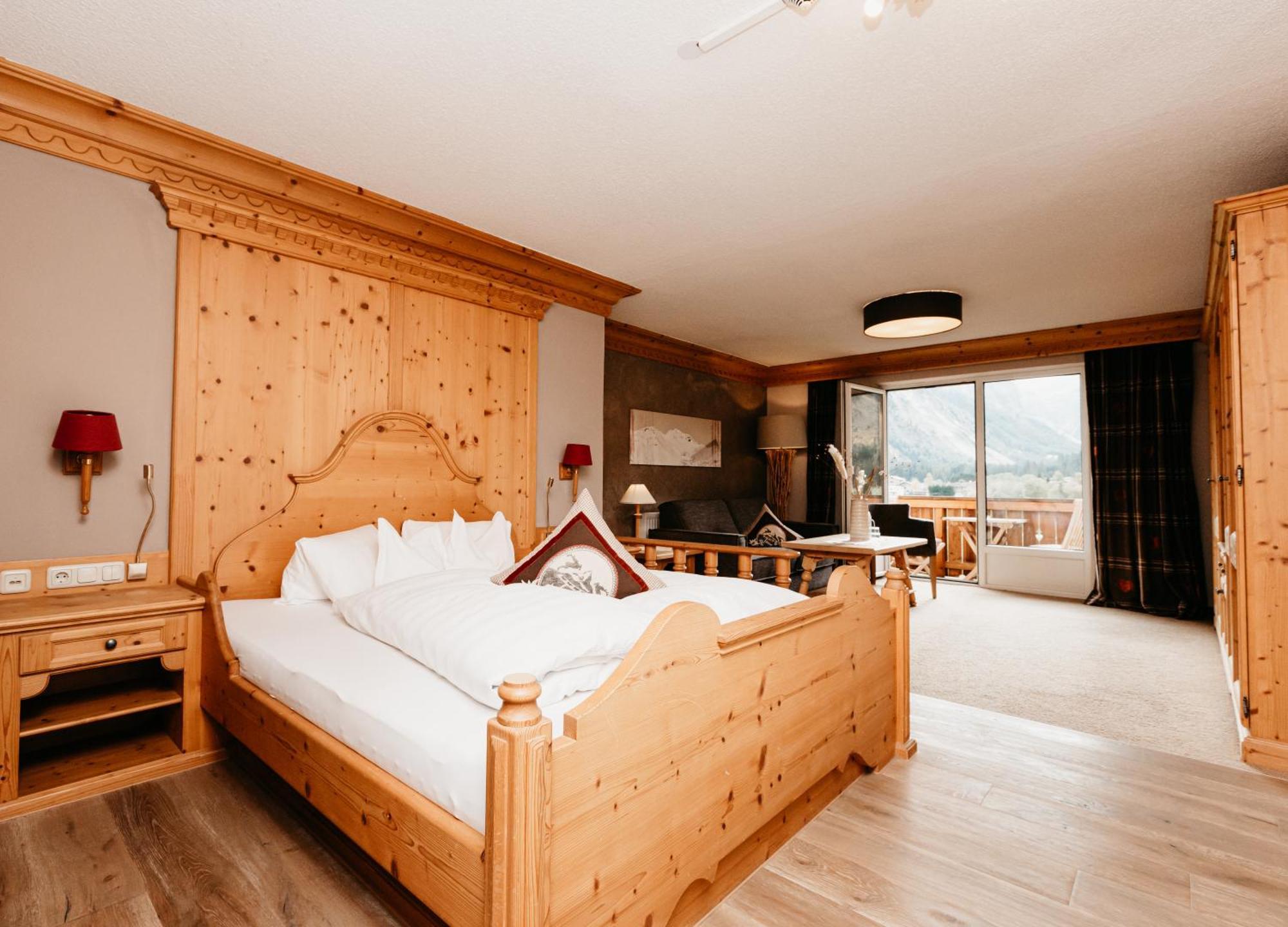 Hotel Hohenfels ทันน์ไฮม์ ภายนอก รูปภาพ