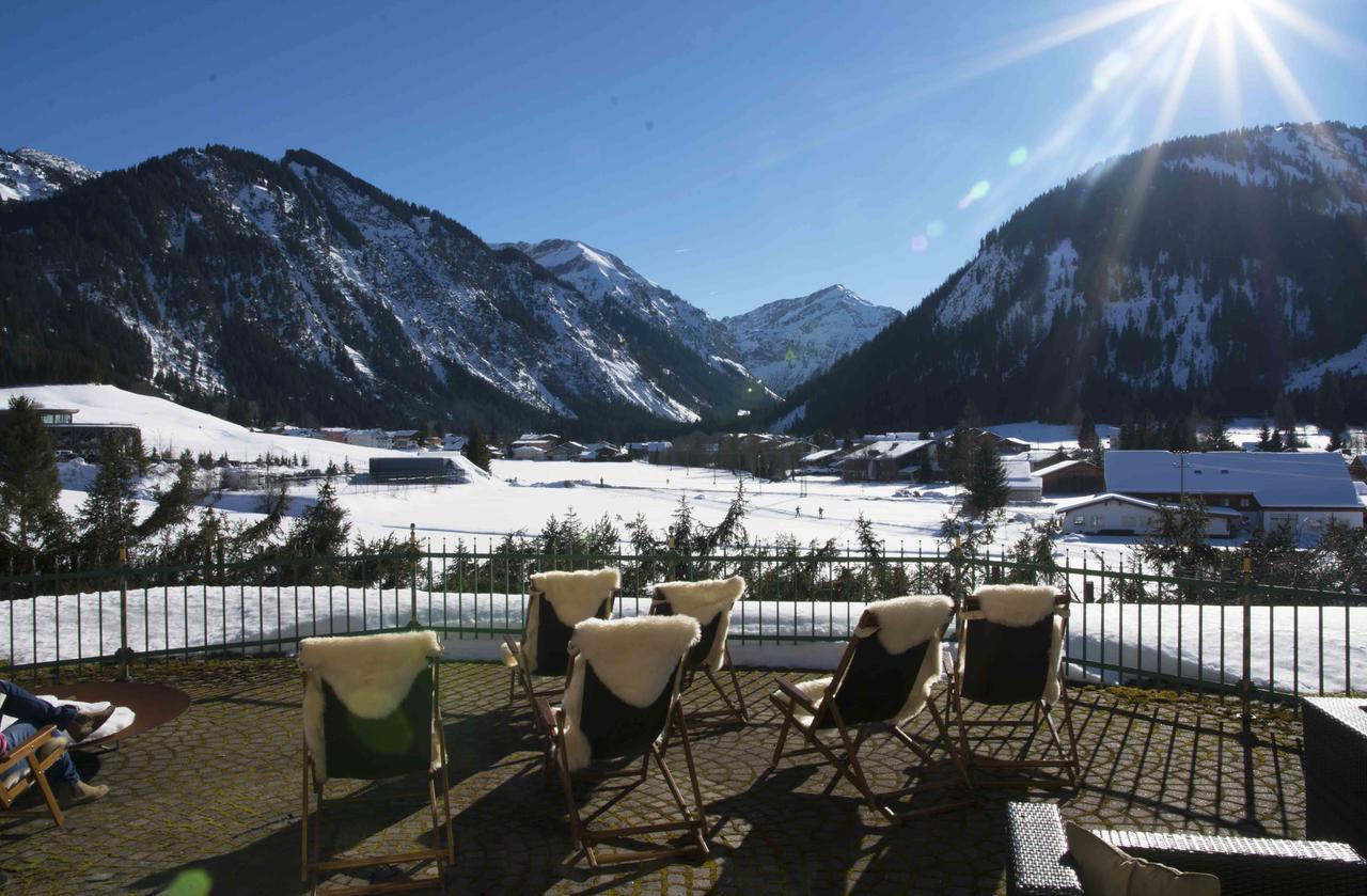 Hotel Hohenfels ทันน์ไฮม์ ภายนอก รูปภาพ