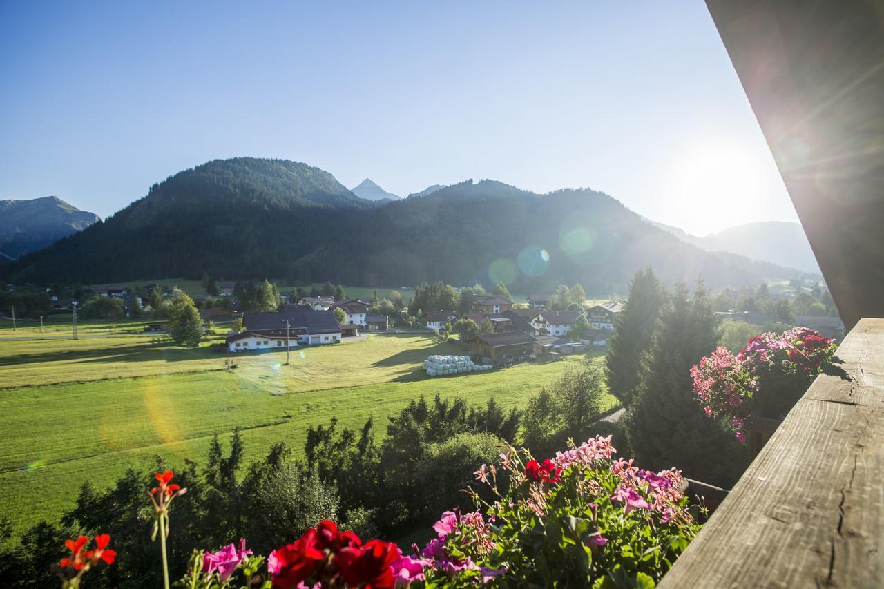 Hotel Hohenfels ทันน์ไฮม์ ภายนอก รูปภาพ